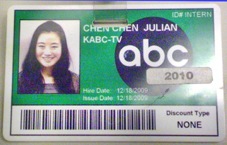 Badge-P2030528