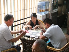 04 family party